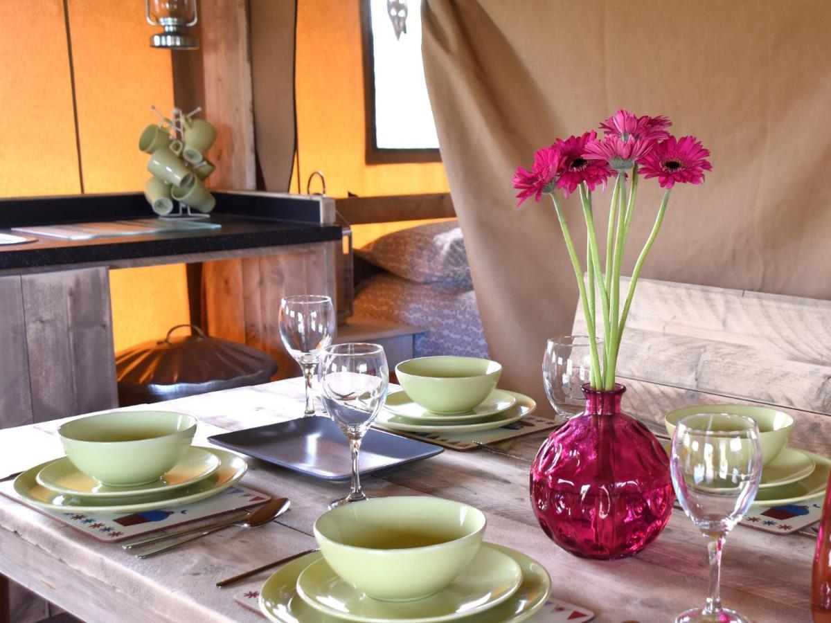 Carr's Hill Luxury Safari Tents Farm stay *